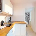 Marina Apartment *